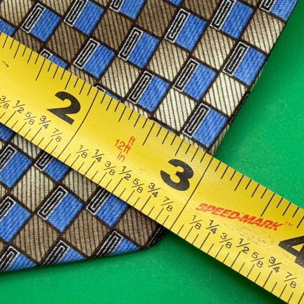 Dockers handmade silk